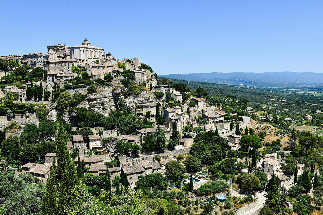 Illustration Investir dans l’immobilier en Luberon : un marché dynamique et attractif