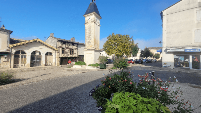 place de l'hôtel de ville